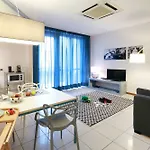 Leopoldo Apartahotel